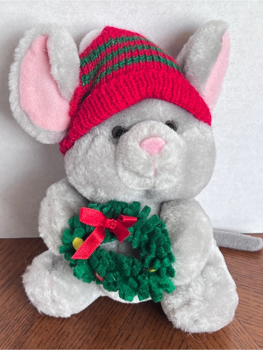 Russ Berrie Mistletoe Mouse Plush Stuffed Animal Toy